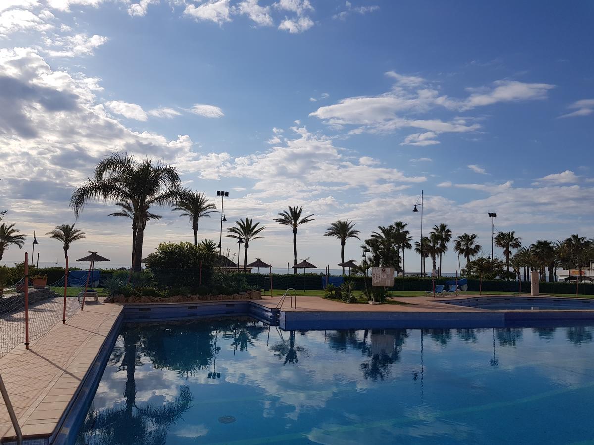 Luxury House 110 M2 On The Beach, Pool, Parking Torremolinos Luaran gambar
