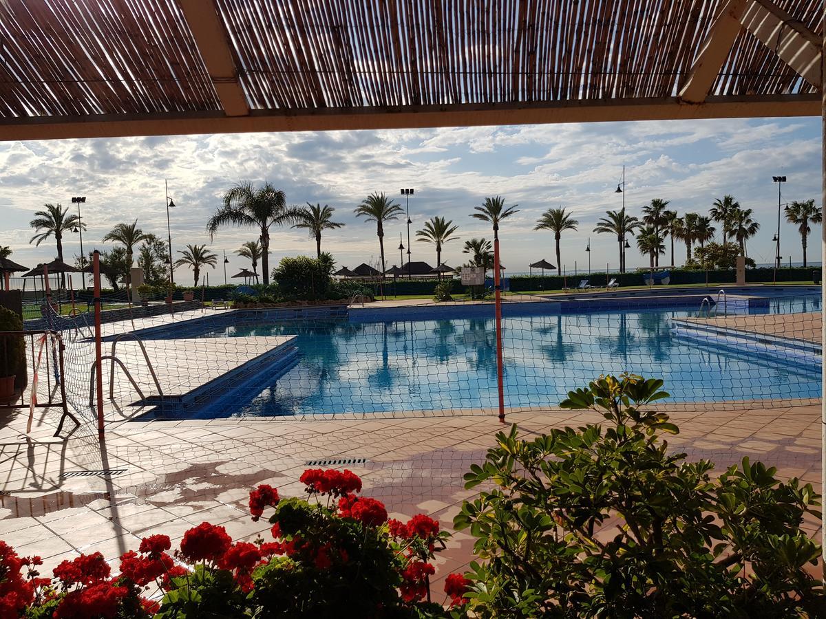 Luxury House 110 M2 On The Beach, Pool, Parking Torremolinos Luaran gambar