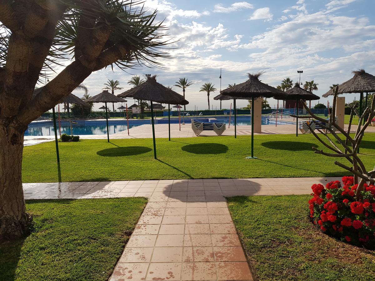 Luxury House 110 M2 On The Beach, Pool, Parking Torremolinos Luaran gambar